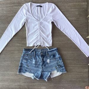 Abercrombie & Fitch top and American Eagle shorts